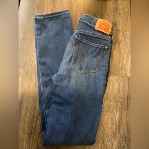 Levi’s 312 Shaping Slim Skinny Jeans Women’s Sz 24 / 0